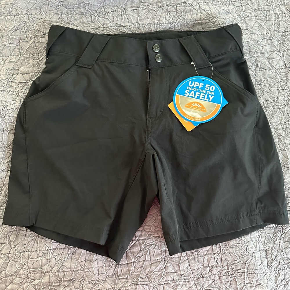 Columbia short